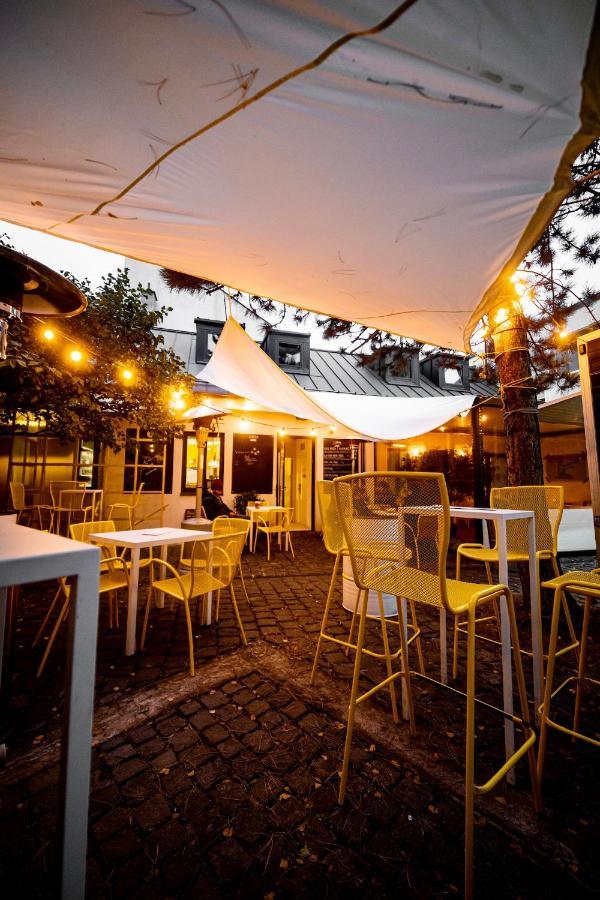 Street Food Possonium Apartments Братислава Екстер'єр фото